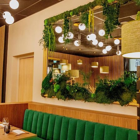 Logis Hotel-Restaurant Le Fontarabie Fontenay-le-Comte Ngoại thất bức ảnh